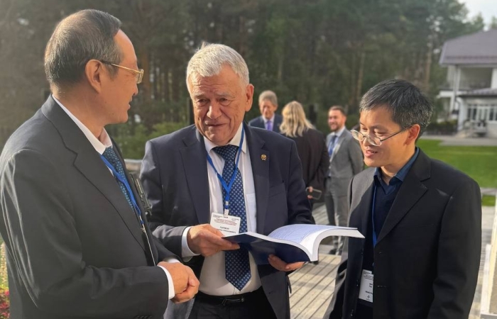 53458077878983057661